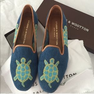 Stubbs & Wootton Blue Needlepoint Turtle Loafers